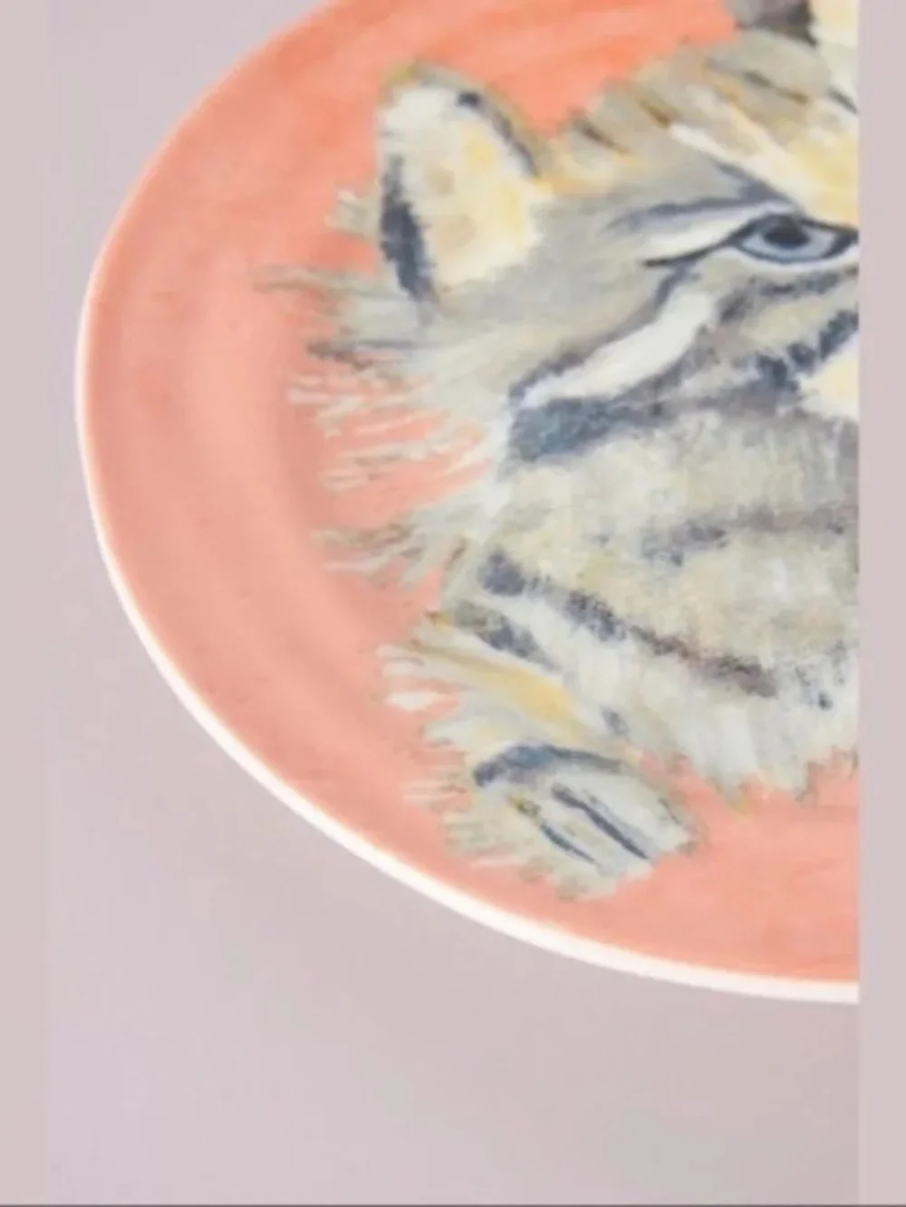 ANTHROPOLOGIE Carole Akins Stella  Cat Dessert Plate